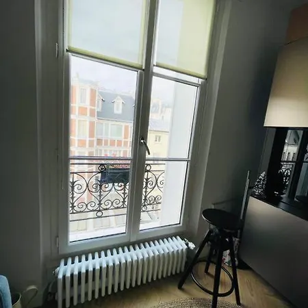 Luxe Cosy Au Parc Monceau Apartment
